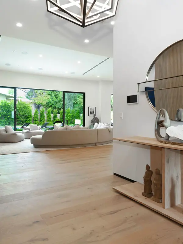 Garrison Beverly Hills Collection | European Oak Rodeo Drive Engineered Wood Flooring | Copper State Flooring sells Garrison Collection